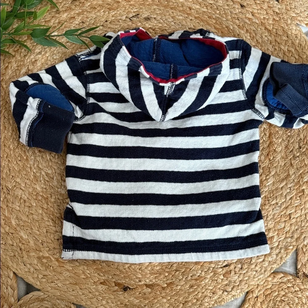 Baby Gap buttoned quarter Front Striped 100% cotton. 12-18mo